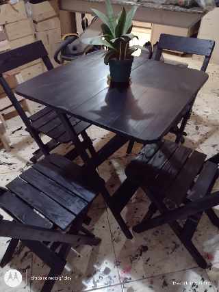 Foto 1 - Conjunto de mesa 70 x 70 cm com 4 cadeiras